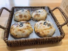 榨菜鲜肉小烤饼-爬山街·衢州烤饼小卖铺(高新万达店)