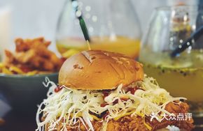 Cheese Sauce Chicken Leg Big Daddy Burger