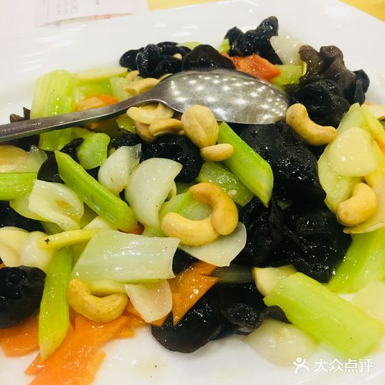霞海美食城(海滨大道北店)