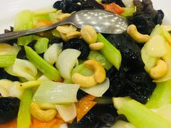 西芹百合炒腰果-霞海鸭仔饭店(海滨大道北店)