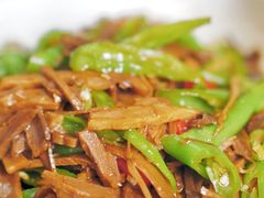 特色炒笋段-小乡小镇·传承桐庐土菜·老板亲自烧的菜