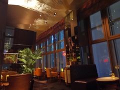 -翡翠36酒吧(浦东香格里拉店)