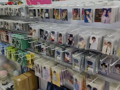 -Love Star追星馆(上海大悦城店)