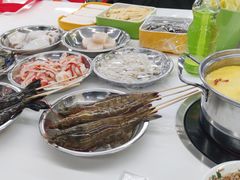 -朱富贵火锅(金融街万达店)