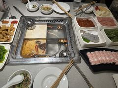 -海底捞火锅(高新万达店)