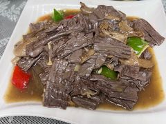 -天天向上素食餐厅(五台山店)
