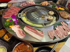 -哈哈碳都·牛肋条无限自助烤肉(宝龙店)