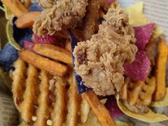 -Famous肥猫墨西哥音乐餐吧(五棵松华熙LIVE店)