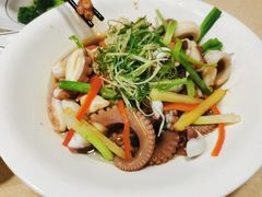 白灼八爪鱼-老字号蛇口德记烧腊饭店·海鲜加工