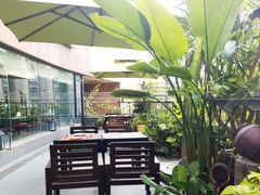 -深圳富苑皇冠假日套房酒店