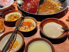 -周小明火锅(黑金冠社区店)