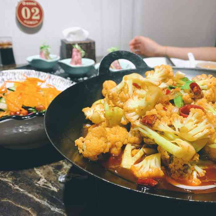 麦厨风情-"打卡麦厨风情,粥挺好喝的,其他就一般般了.