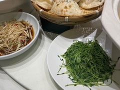 -梅花香里大酒店(郁金香路店)