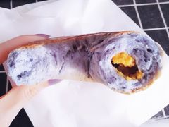 星空蝶豆花烤地瓜贝果面包-啊噗吐呦现场烘焙(麦凯乐店)