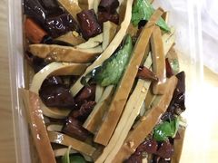 卤水豆干-陈有良尖椒鸡(渝中旗舰店)