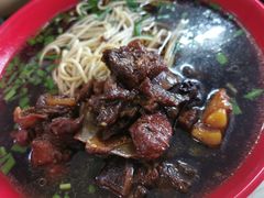 -小龙大肉面馆