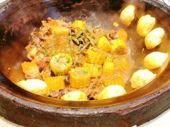 -鱼窝棚柴火铁锅炖(富山屯店)