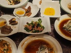 -沁香庭中餐厅·川粤菜(重庆高新假日酒店)