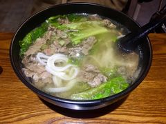-汕品潮牛正宗潮汕火锅(华师店)