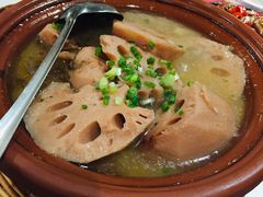 -董厨煨汤馆(车站路店)