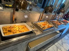 -南郊宾馆·风味自助餐厅·山东十六地市特色菜