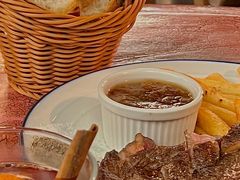 -羽深肉铺 Steak & Wine