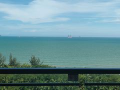 -三亚湾海居雅高铂尔曼度假酒店