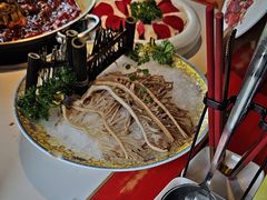-小龙翻大江文化火锅(宽窄店)