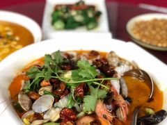 -美味海鲜大排档(明发美食地标店)