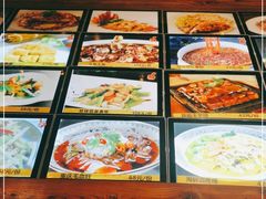 -宝燕海货工场(长江国际店)