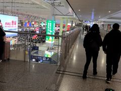 -麦当劳(上海虹桥站30B检票口楼上)