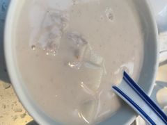 -肥仔文澳门猪骨煲(南京西路店)