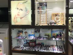 -华彬眼镜专业渐进配镜(潘家园店)