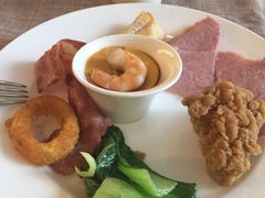 -圣丰索菲特·2 On 988 Café 自助餐厅