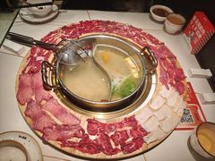 -牛人日志·鲜牛肉骨汤火锅(万科里瑧店)