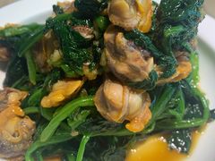 菠菜拌毛蛤蜊-味莊·青岛菜(云霄路店)