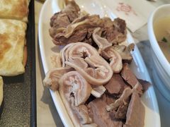 -高玛纳驴肉火烧(一世界店)