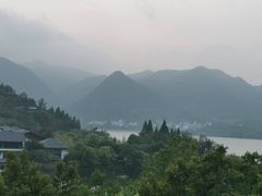 -芳草地度假酒店·野炉中餐厅