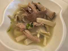 -万山楼海鲜酒家·二十三年老字号