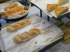 -华荣西饼屋(永护店)