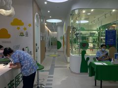 -菲越企鹅眼科(龙湖天街店)
