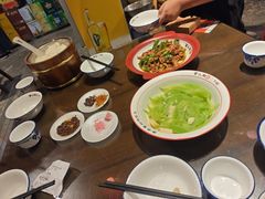 -富正毅三下锅·湘西韵味(天门山索道店)