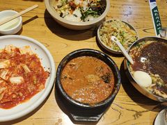-金达莱冷面百年石锅饭(宾馆胡同店)