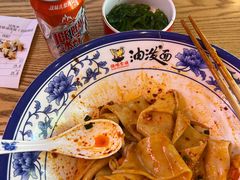 -陕味食族油泼面·小炒盖码面(双榆树店)