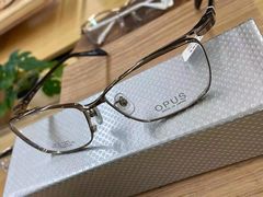 -茂昌眼镜验配中心