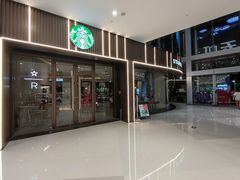 -星巴克臻选(深圳龙华红山天虹店)