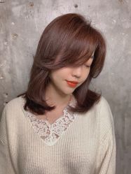 -AYO SALON