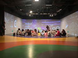 -小鸡哆哆故事屋·儿童乐园(嘉里城店)