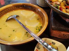 -富正毅三下锅·湘西韵味(天门山索道店)