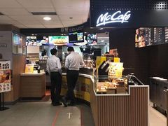 -麦当劳(中唱大厦店)